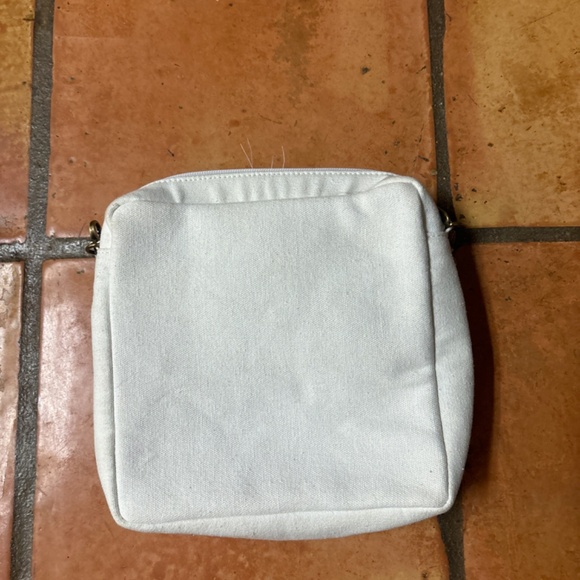 Purse - Picture 3 of 5